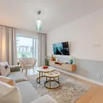 B014 White Moon - Basen Bawialnia Fitnes Parking W Cenie Polanki Aqua - Apartment *