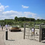 B014 White Moon - Basen Bawialnia Fitnes Parking W Cenie Polanki Aqua - Apartment Kolberg
