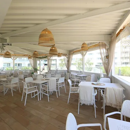 B014 White Moon - Basen Bawialnia Fitnes Parking W Cenie Polanki Aqua - Kołobrzeg