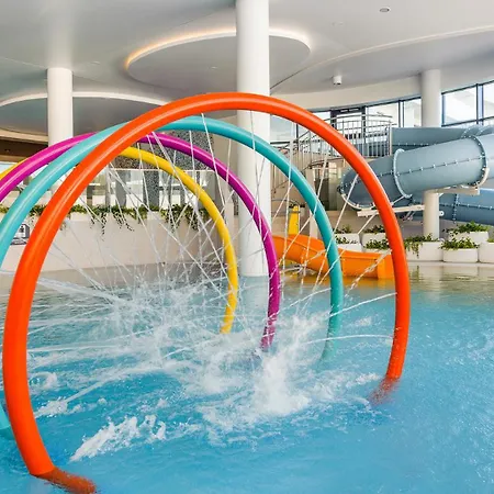 B014 White Moon - Basen Bawialnia Fitnes Parking W Cenie Polanki Aqua -