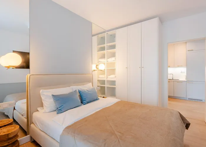 B014 White Moon - Basen Bawialnia Fitnes Parking W Cenie Polanki Aqua -