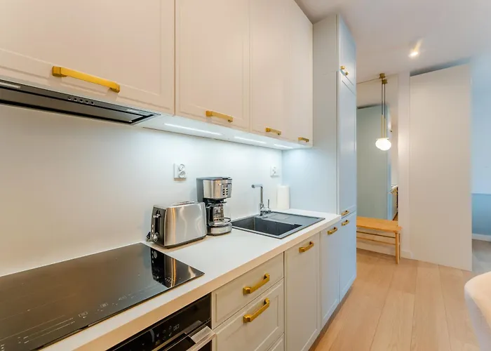 B014 White Moon - Basen Bawialnia Fitnes Parking W Cenie Polanki Aqua - Apartmán *