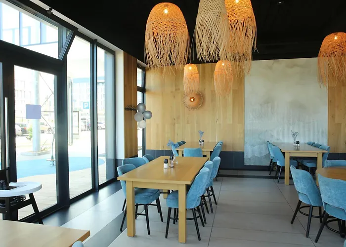 B014 White Moon - Basen Bawialnia Fitnes Parking W Cenie Polanki Aqua - *